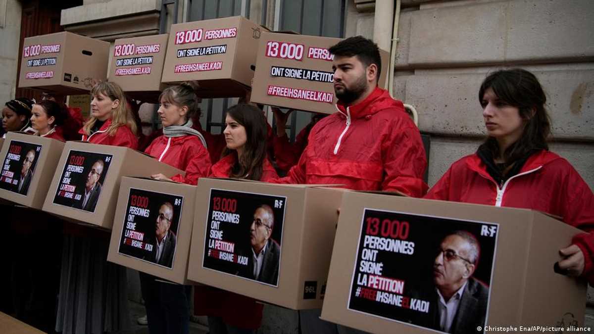 अल्जीरिया : मशहूर पत्रकार इहसाने अल कादी को पांच साल की सजा